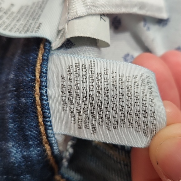 Lucky Brand " Ava Skinny" Distressed 8/29 Ankle Blue Wash Denim Jeans - Picture 12 of 13